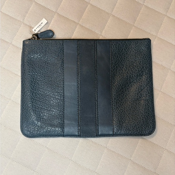 Coach Blue Leather Clutch Bag/Purse - Picture 1 of 2